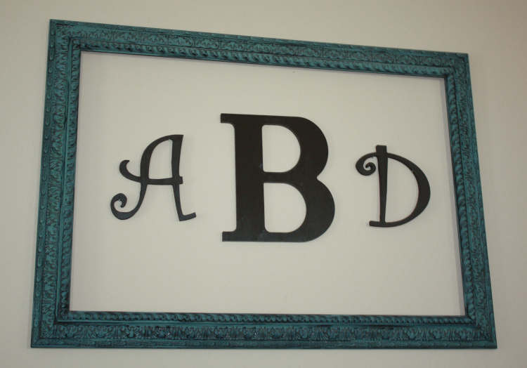 diy-monogrammed-wall-art-750